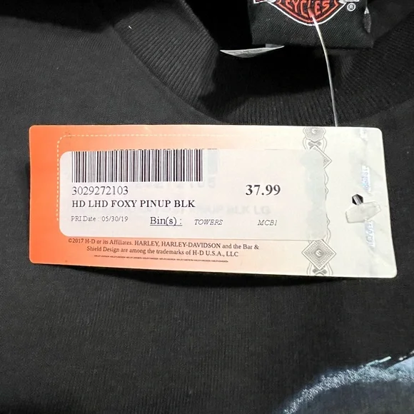 Harley-Davidson Black Tee Motorcycle Graphic Longhorn Grand Prairie, TX 2019 - Picture 3 of 5